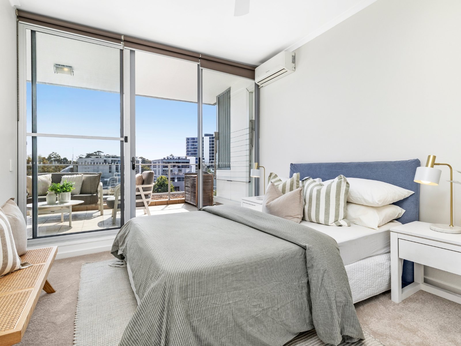 1208/10 Sturdee Parade, Dee Why