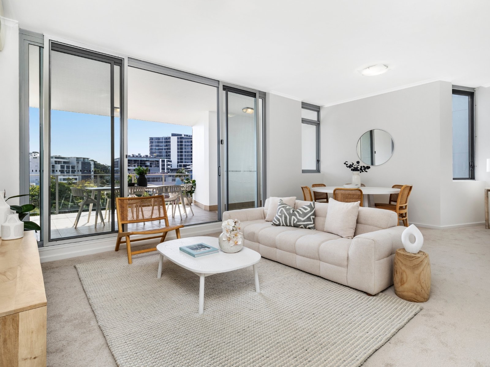 1208/10 Sturdee Parade, Dee Why