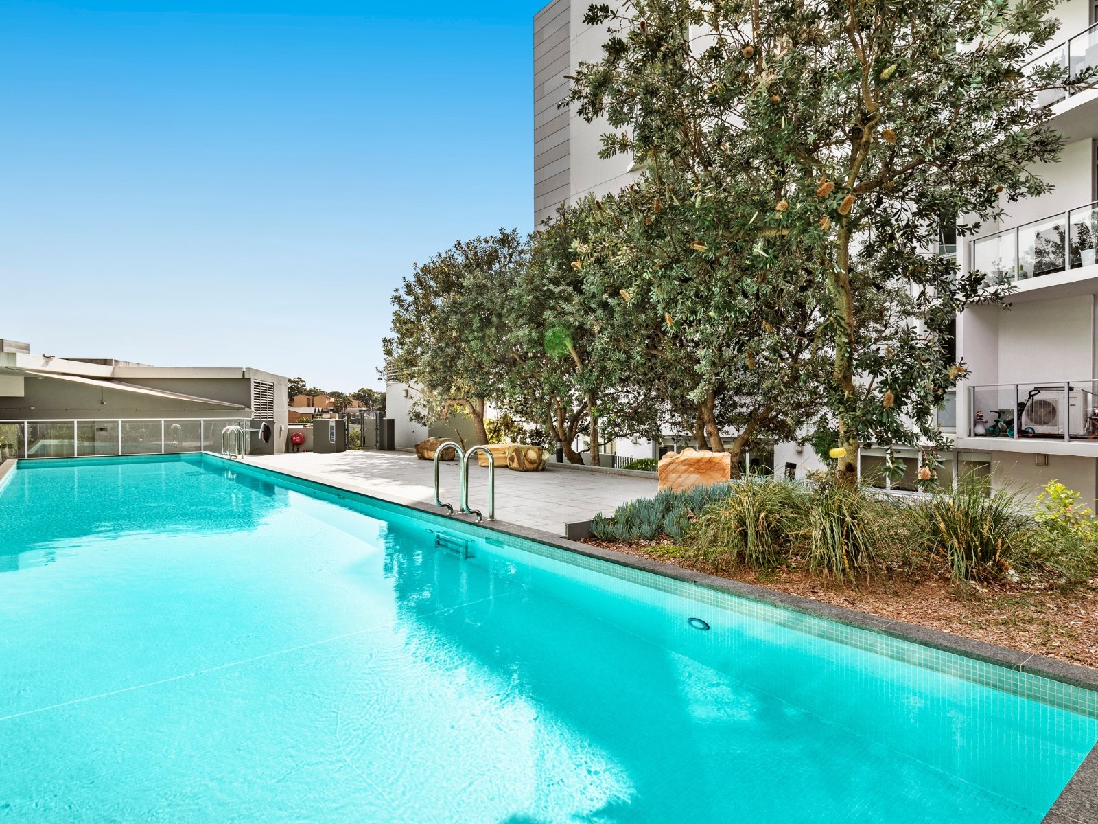 1208/10 Sturdee Parade, Dee Why