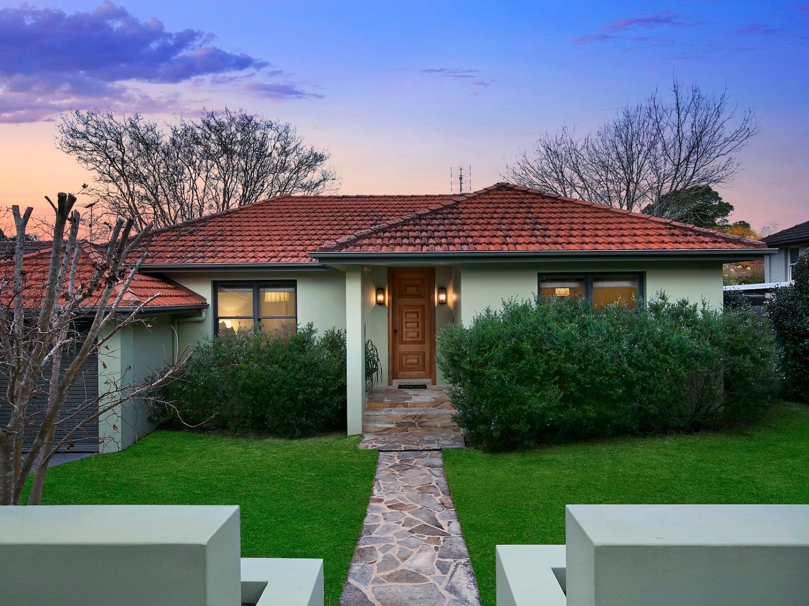 4 Benelong Street, Seaforth