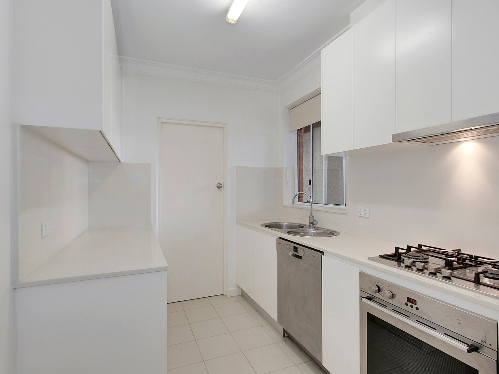 3/190 Pacific Highway, Roseville