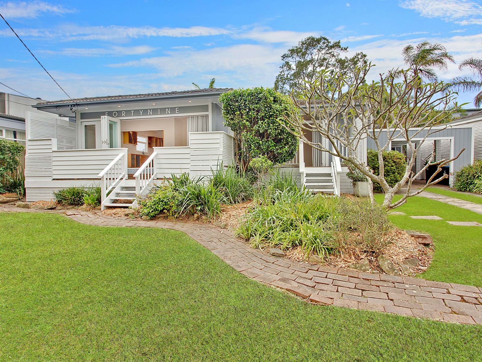 49 Bluegum Crescent, Frenchs Forest