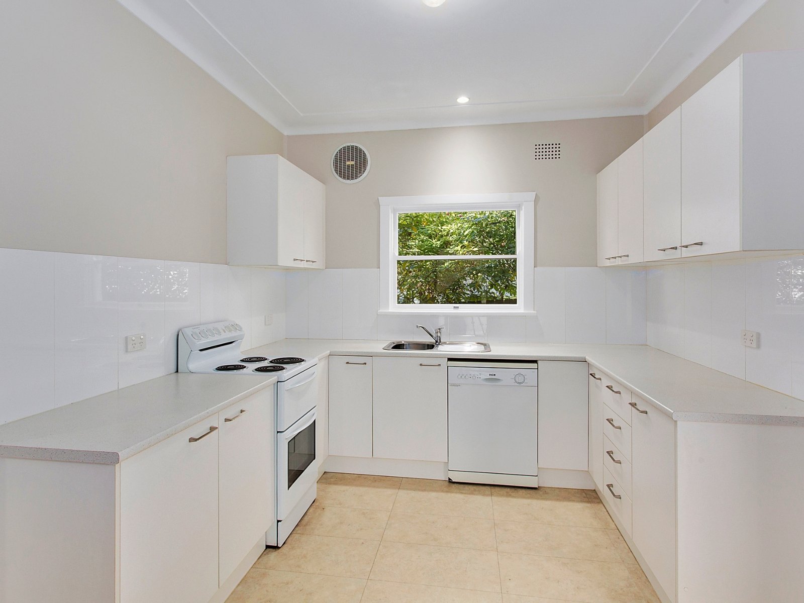 9 Naree Road, Frenchs Forest