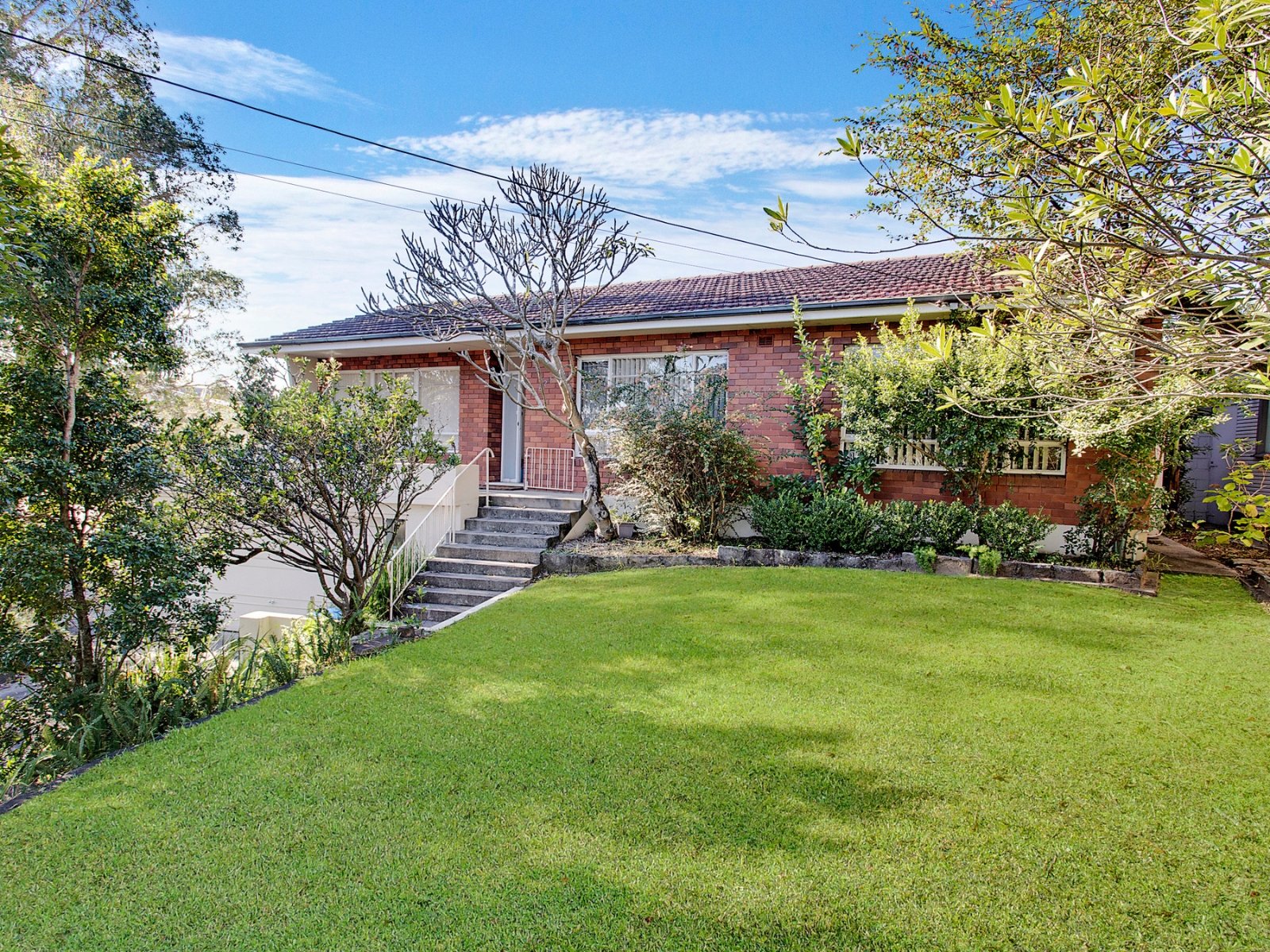 623 Warringah Road, Forestville