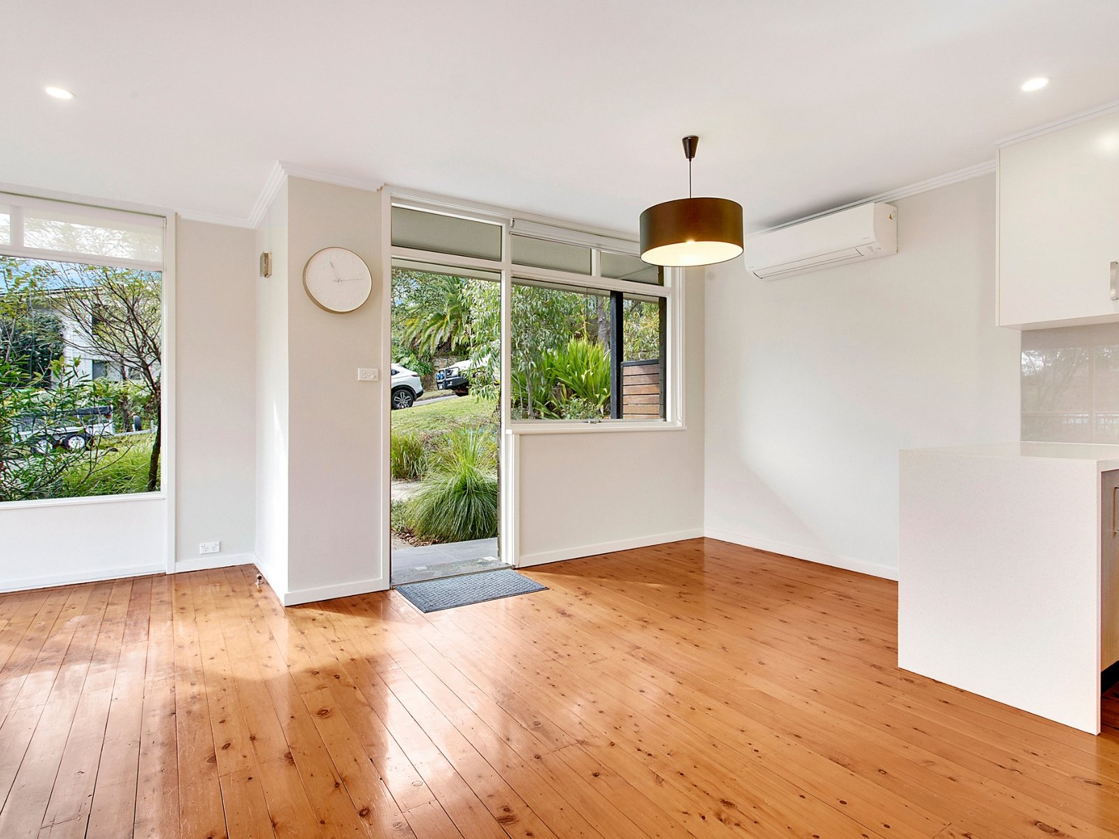 52 Ara Crescent, Narraweena