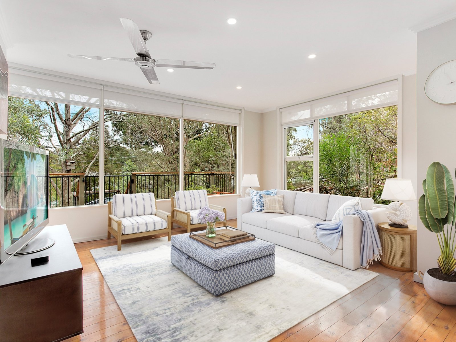 52 Ara Crescent, Narraweena