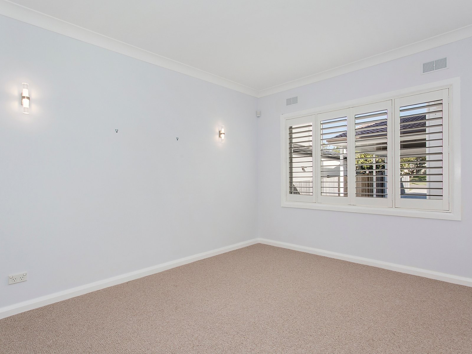 16 Alan Avenue, Seaforth