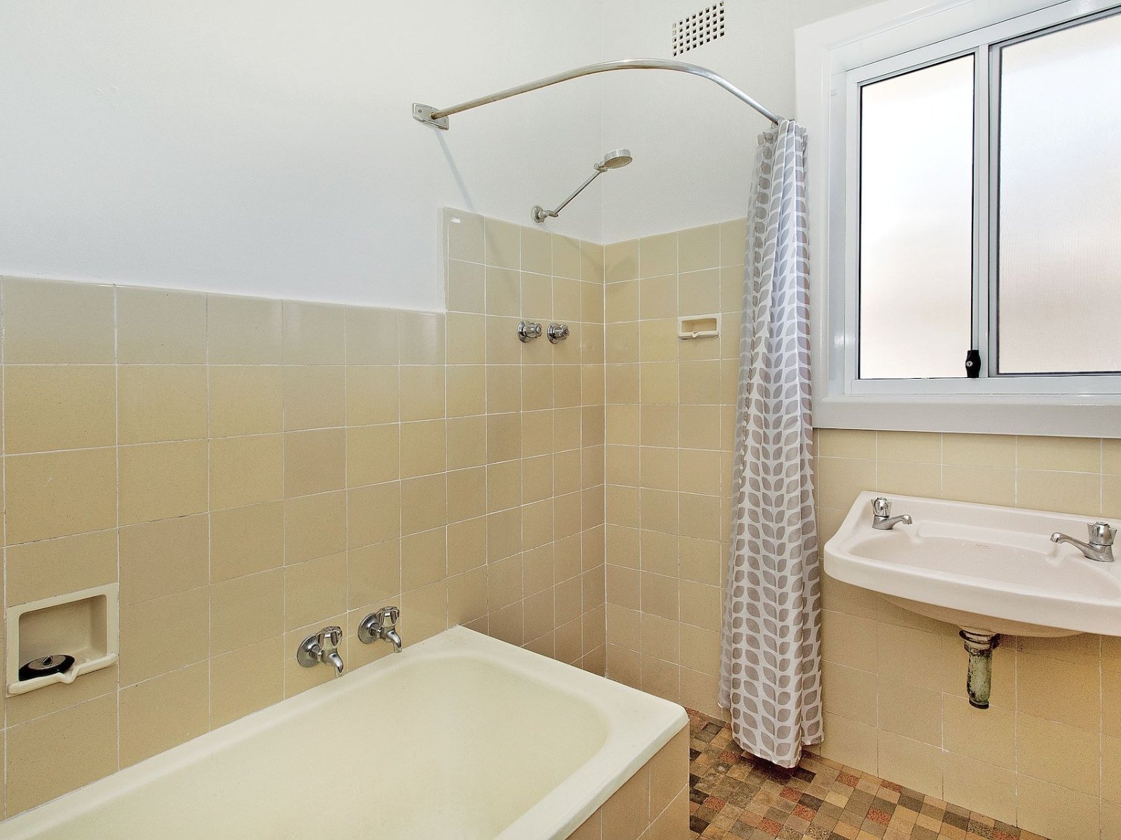 1/140 Griffiths Street, Balgowlah