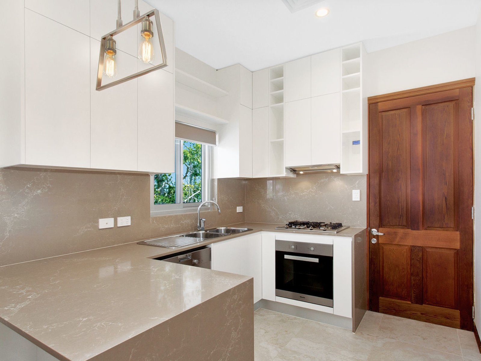 6a Acacia Road, Seaforth