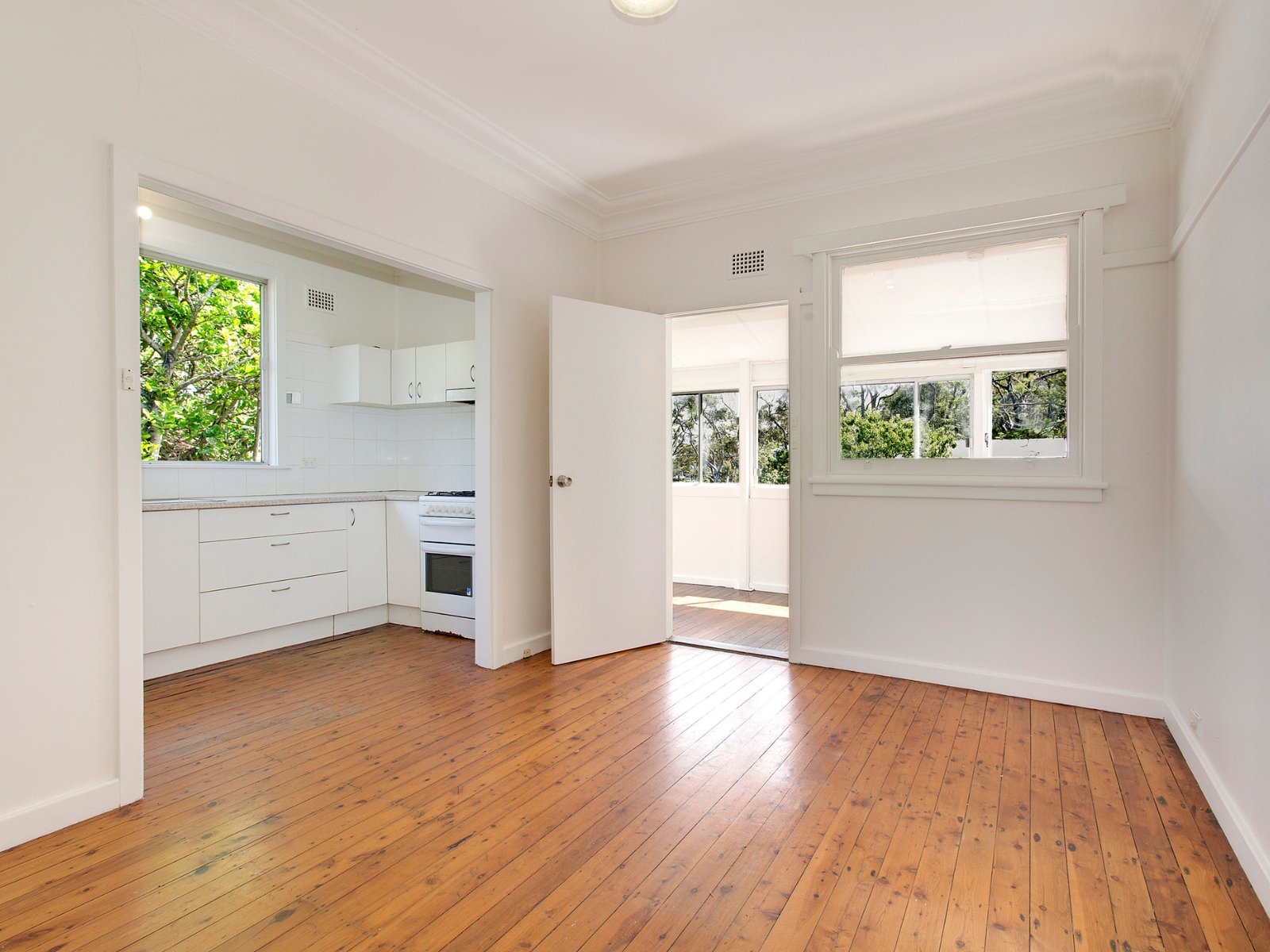 125 Clontarf Street, Seaforth