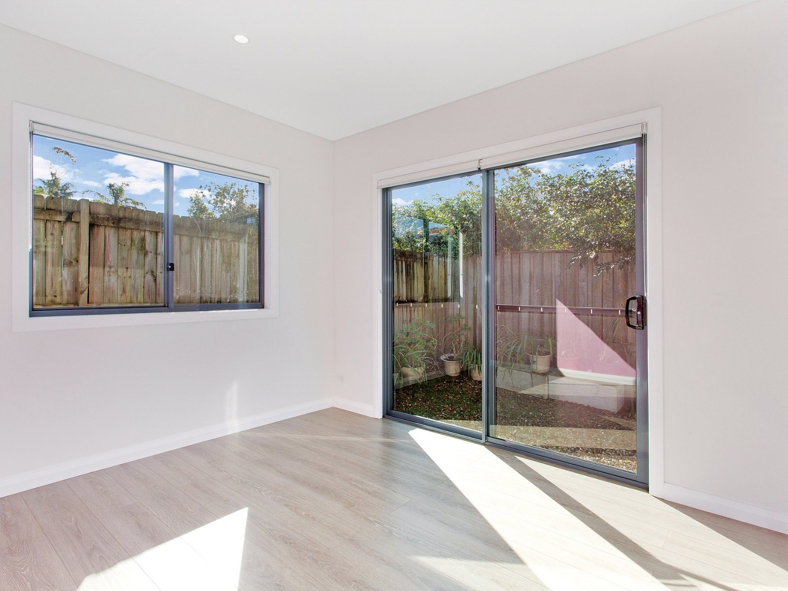 53A Wakehurst Parkway, Seaforth