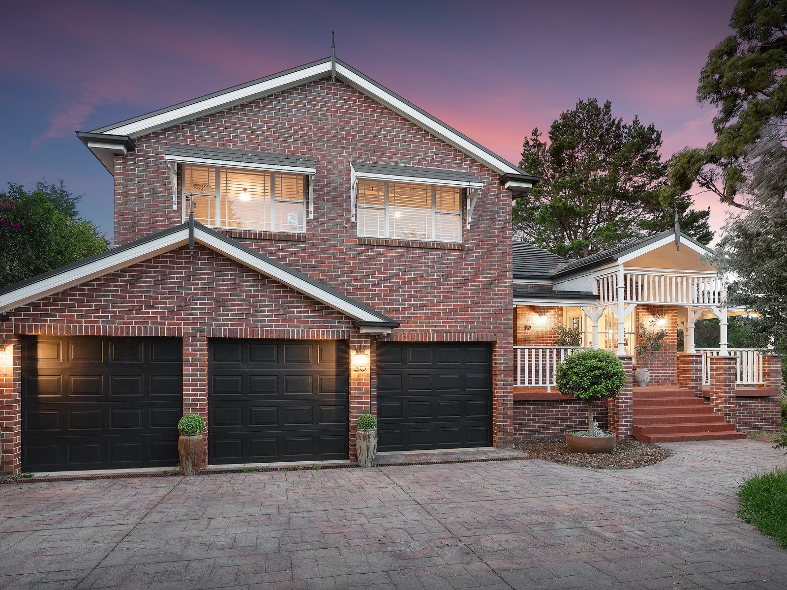 30 Barnes Road, Frenchs Forest