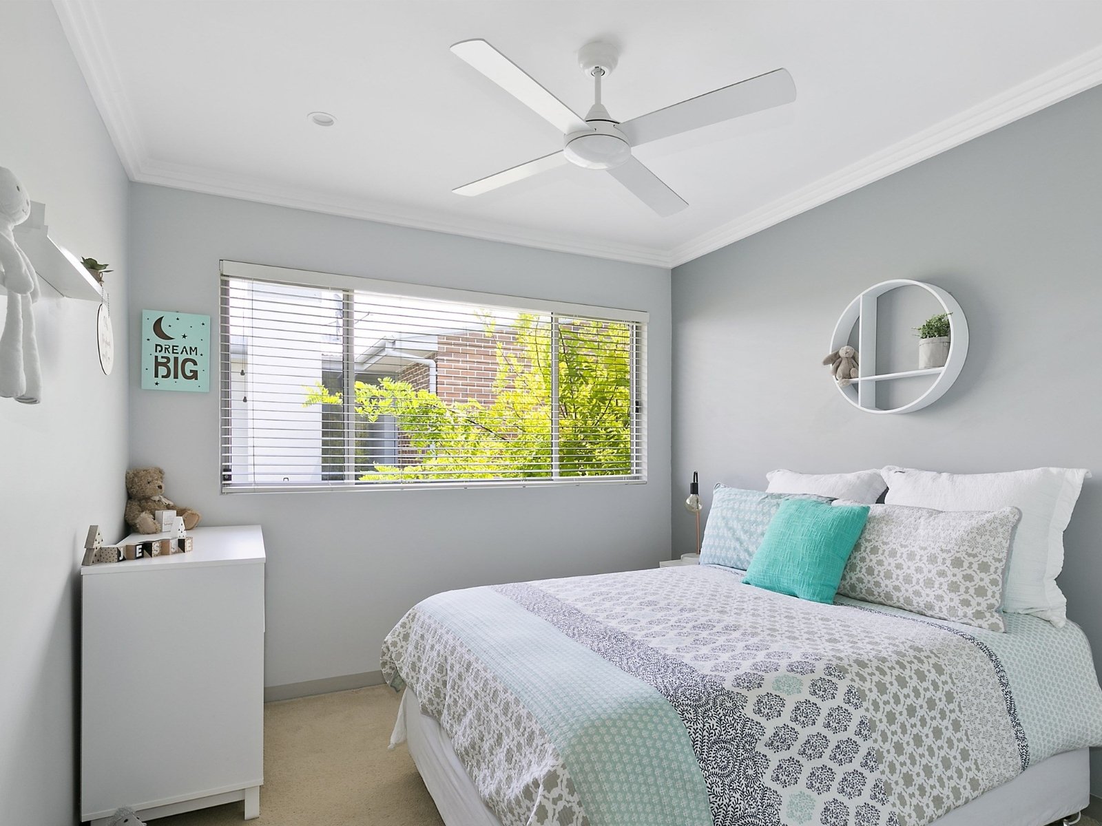 31/12-16 Shackel Avenue, Brookvale