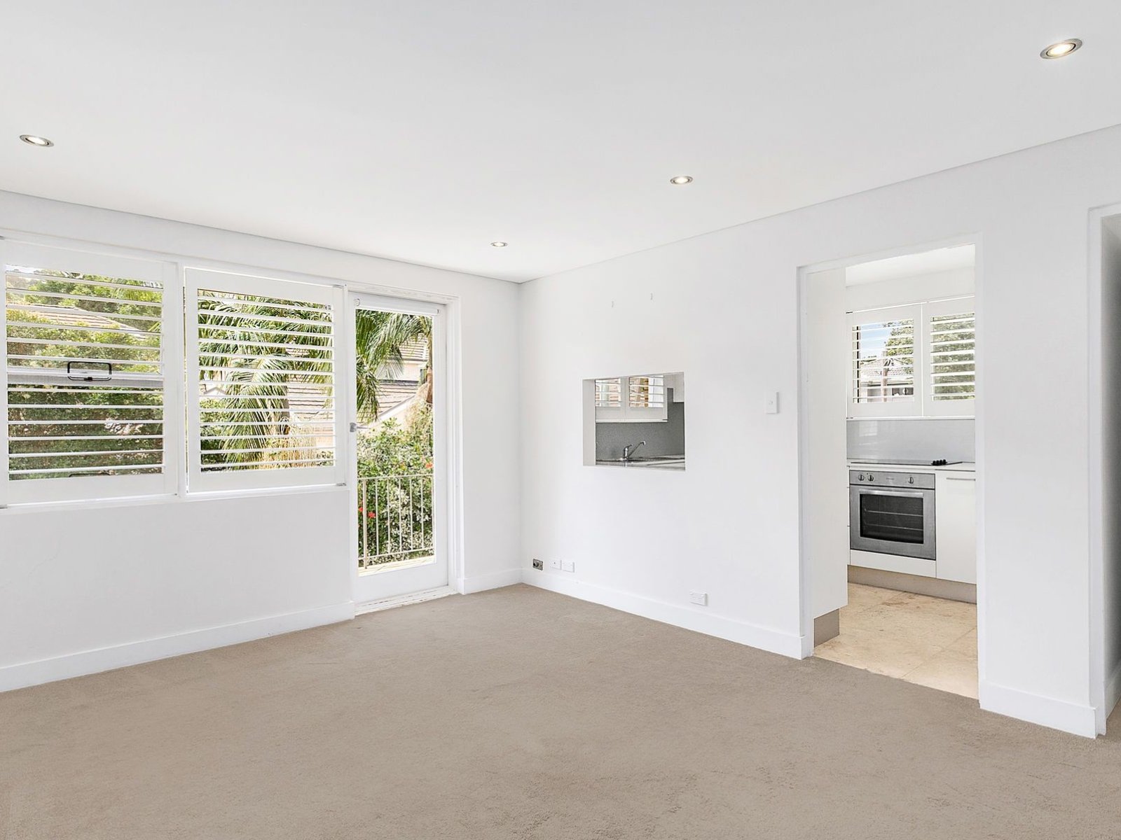 15/23 Woolcott Street, Newport