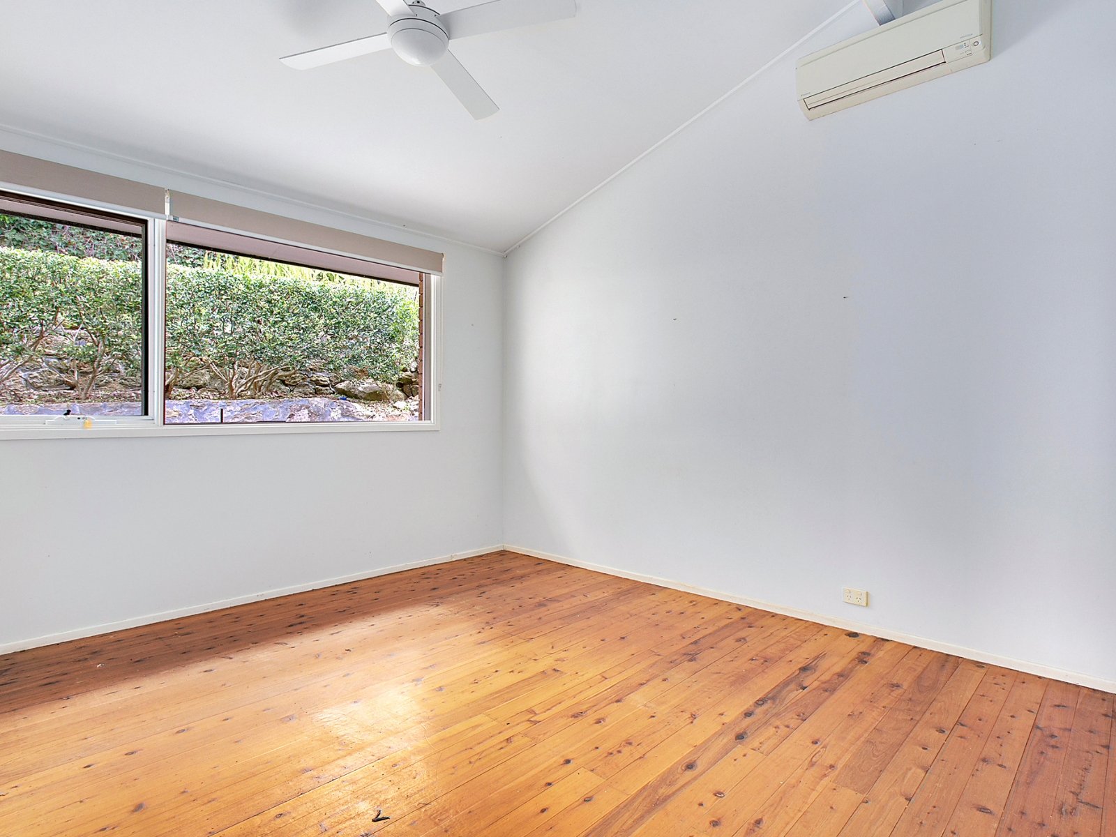 31 Binalong Avenue, Allambie Heights