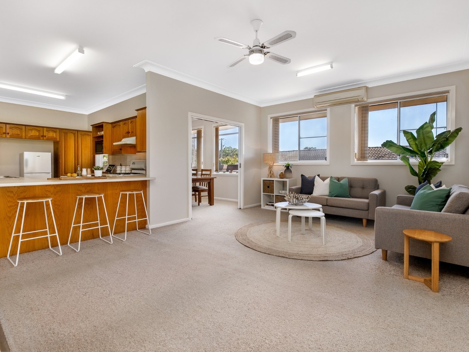 16 Cobb Street, Frenchs Forest