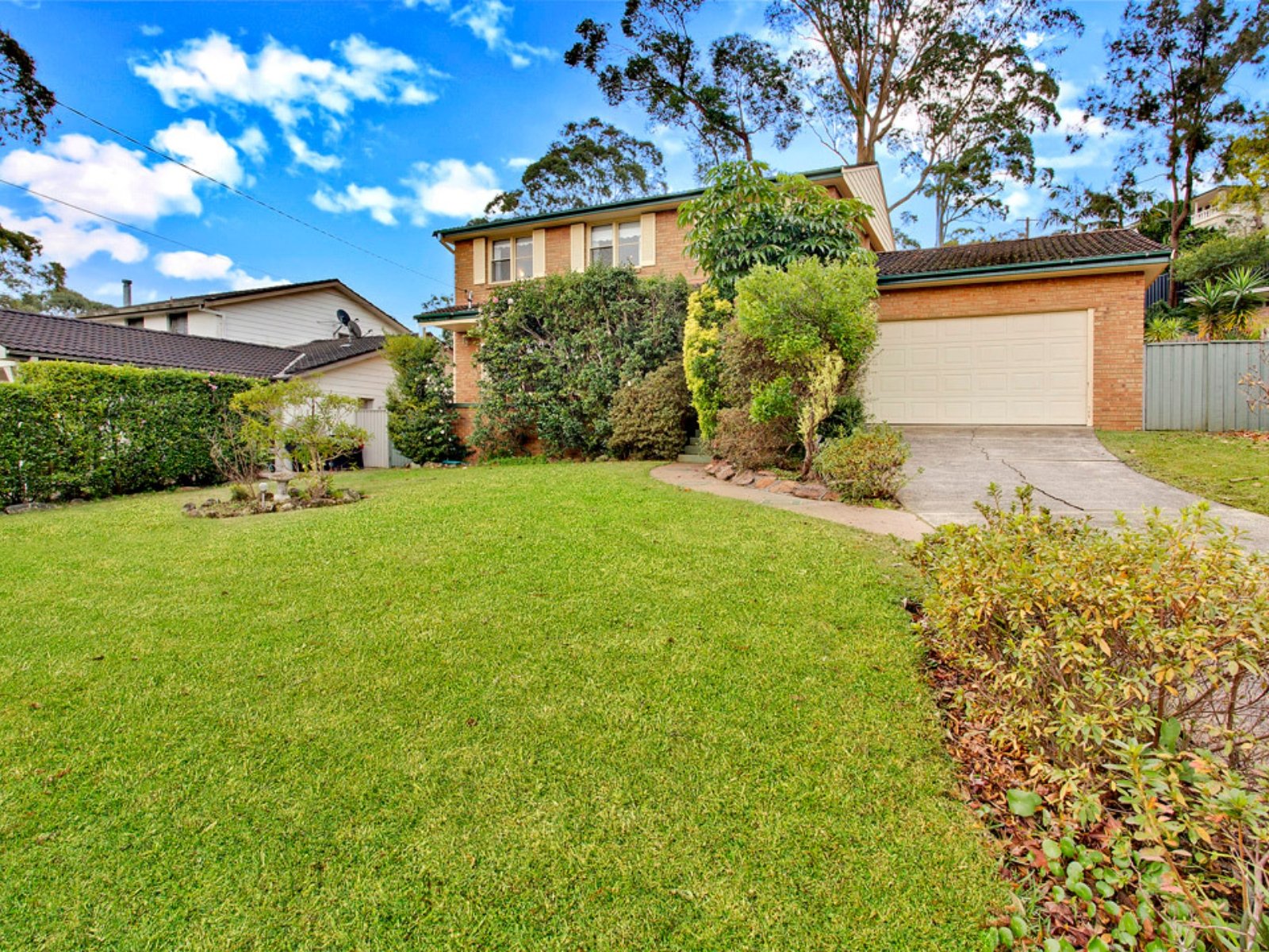 94 Prahran Avenue, Davidson