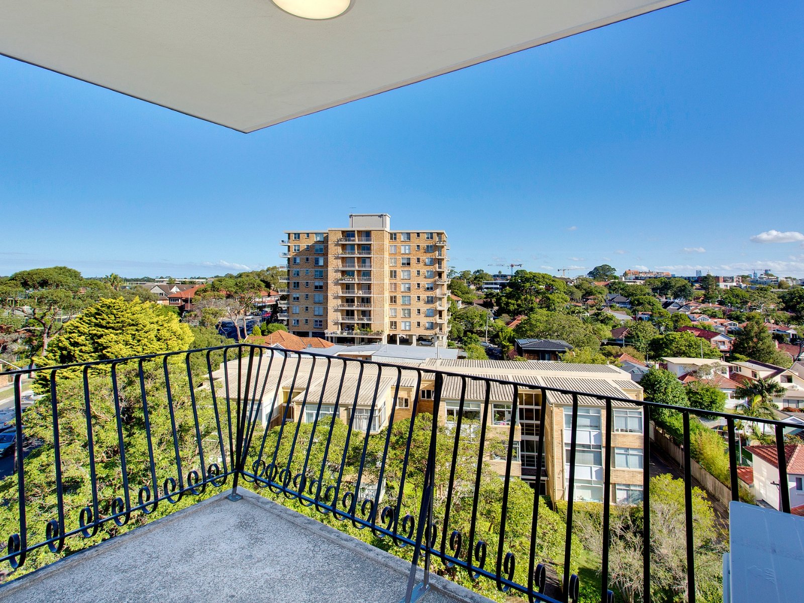 35/114 Spit Road, Mosman