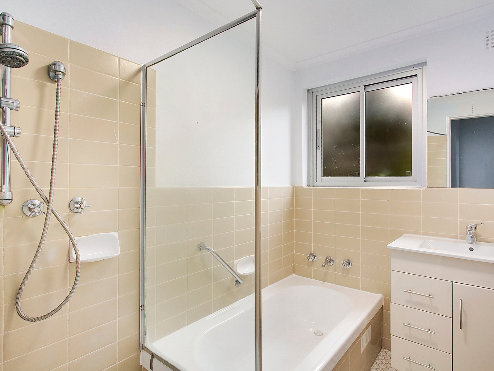 7/1-3 Clifford Avenue, Fairlight